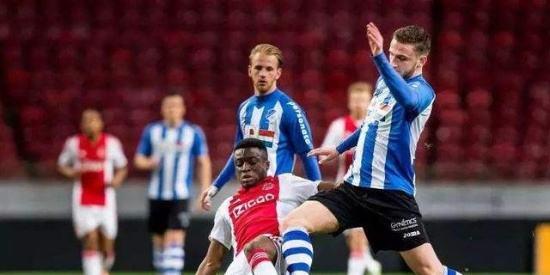 效地遏制住 效地遏制住