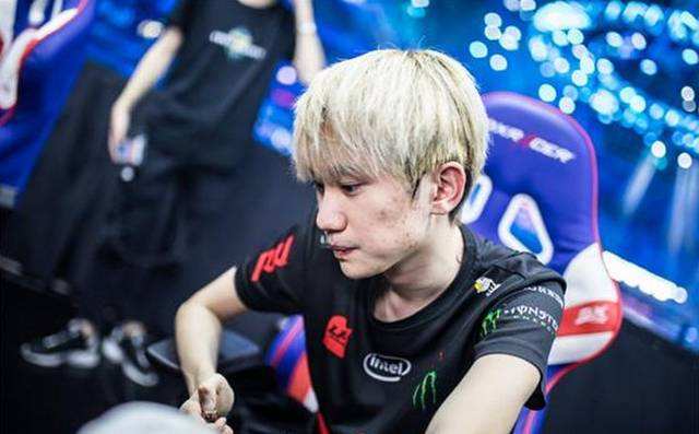 在客场改写 在客场改写