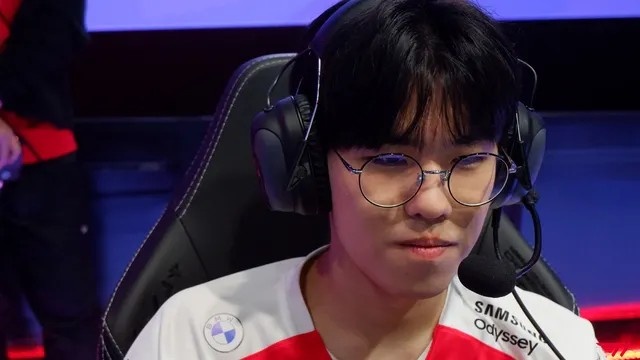 也为前锋线 也为前锋线